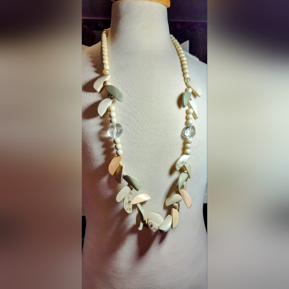 Elegant Long Multi-Color Cream Crystal Beaded Necklace NWOT